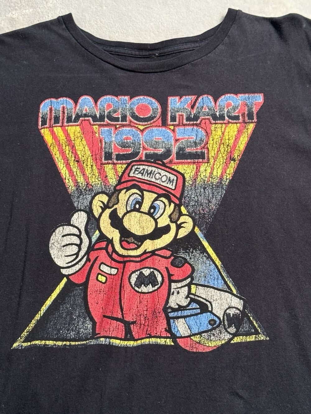 2XL Super SNES Mario Kart Nintendo Graphic T-Shirt Black Famicom Y2K Video Game